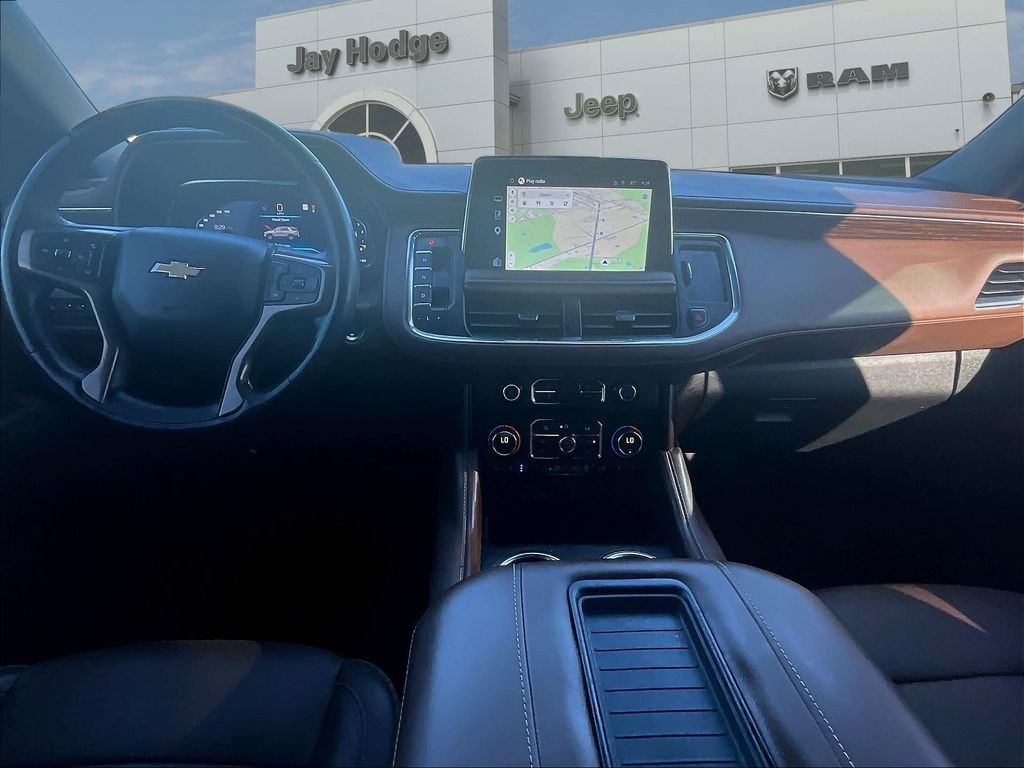 Used 2023 Beige Chevrolet High Country image 11