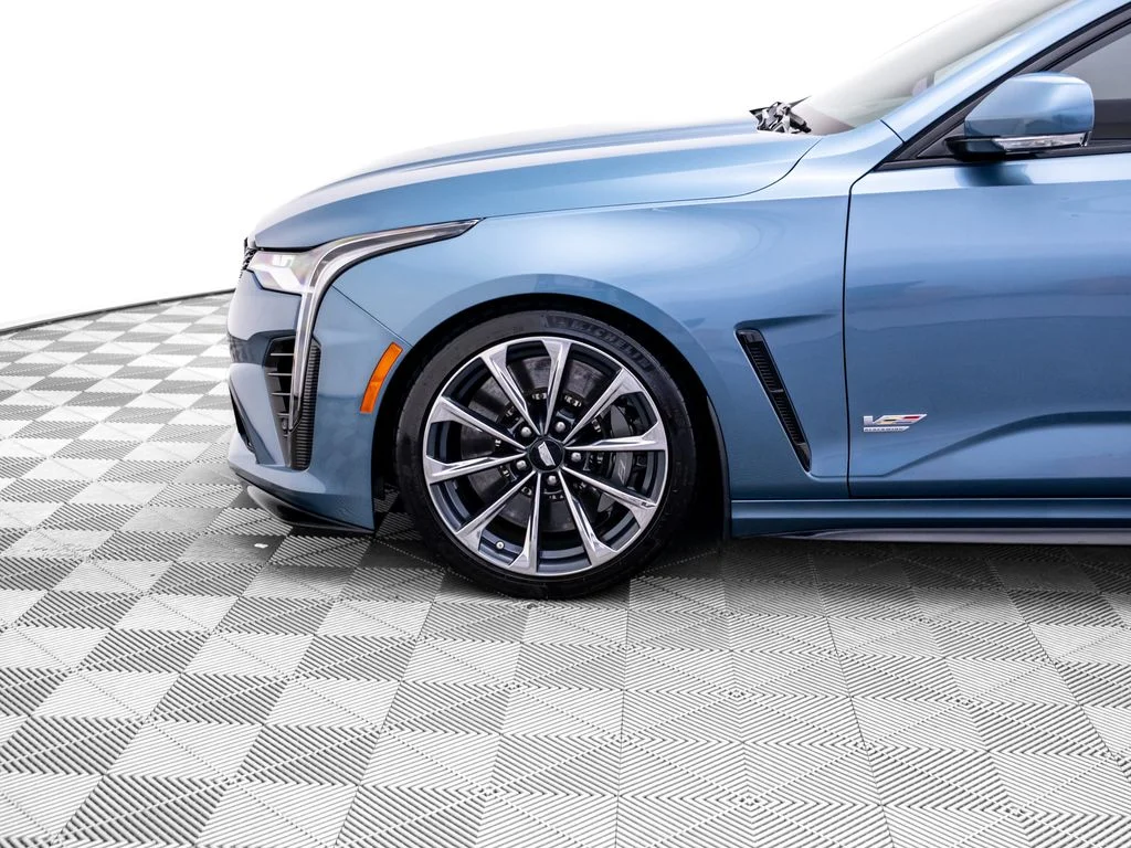 2024 Cadillac CT4 V-Series Blackwing - Photo 37