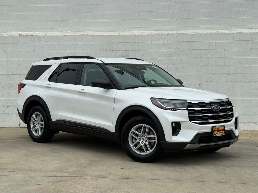 2026 Ford Explorer's photo