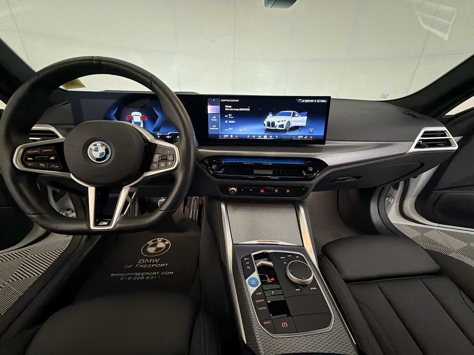 2025 BMW i4 40 - Photo 12