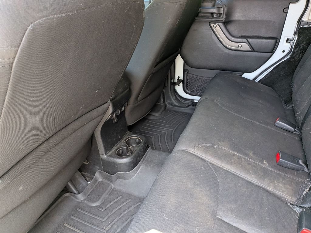 Used 2016 White Jeep Unlimited Sport image 26