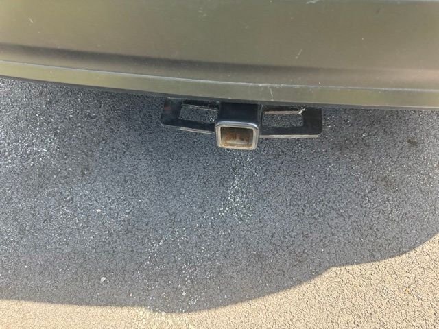 Used 2019 Black Toyota XLE image 5