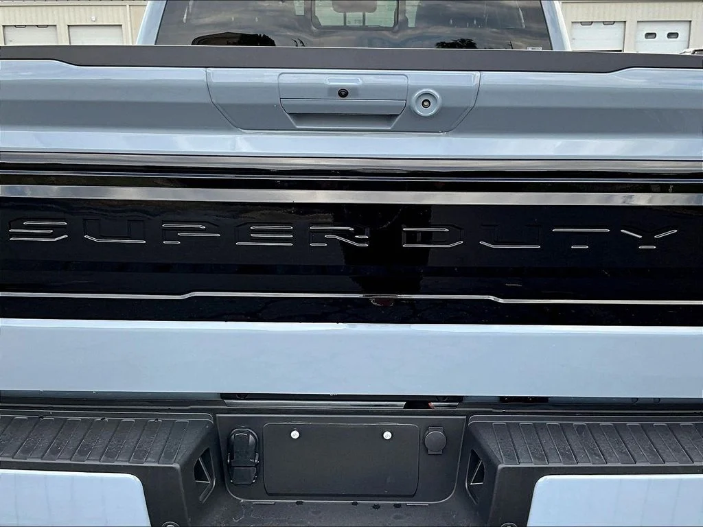 New 2026 Glacier Gray Metallic Tri-Coat Ford F-350® Platinum® image 8