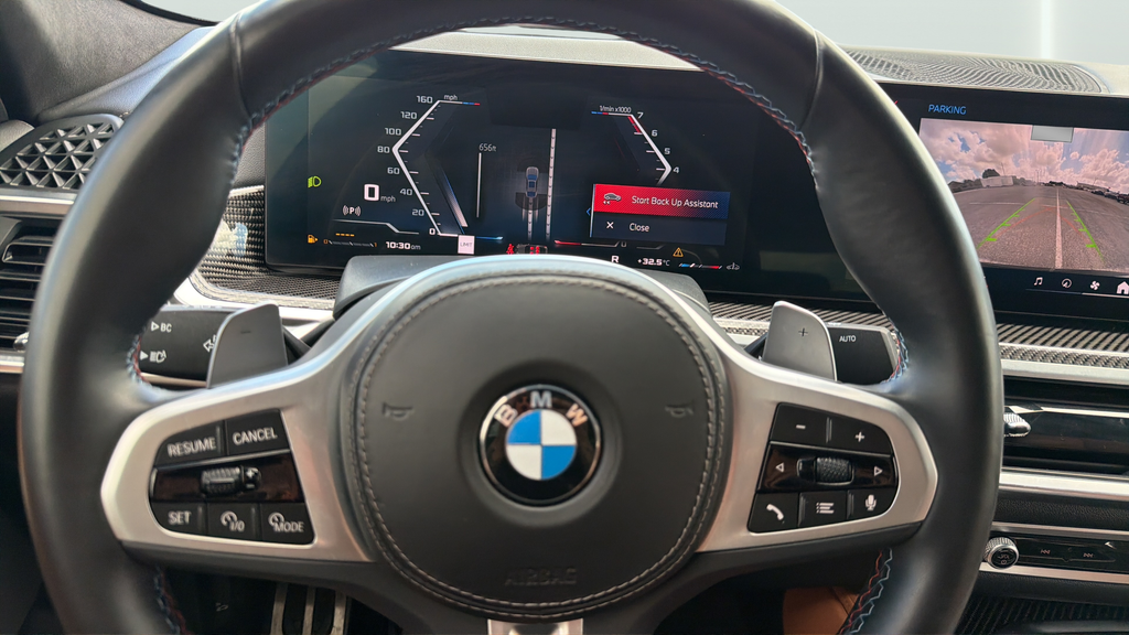 Used 2025 Gray BMW M60i image 26