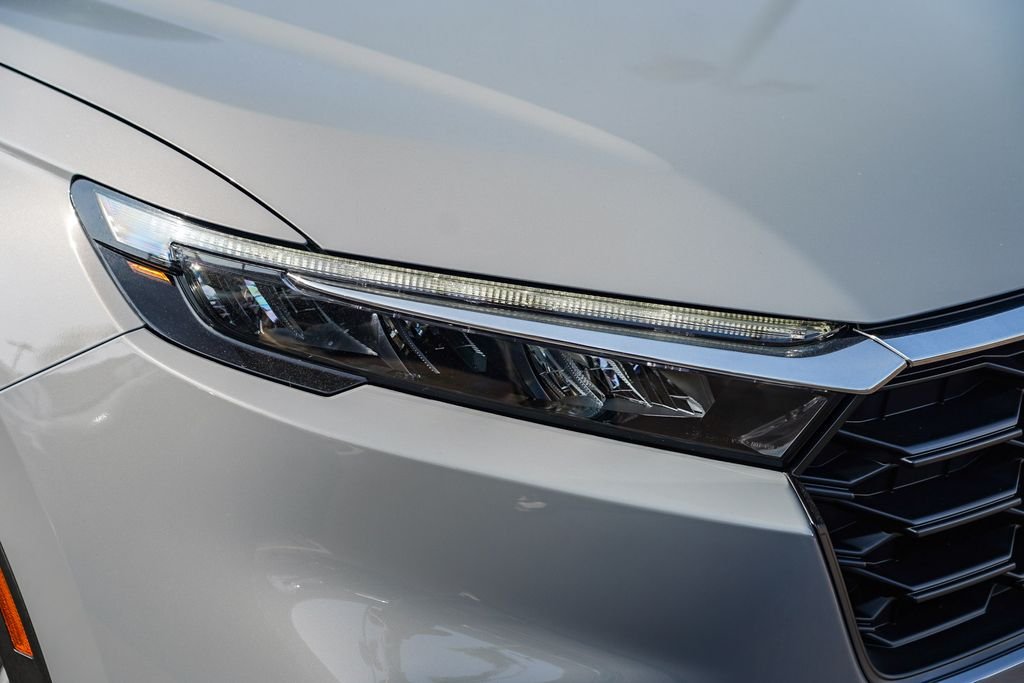 New 2026 Urban Gray Pearl Honda LX image 2