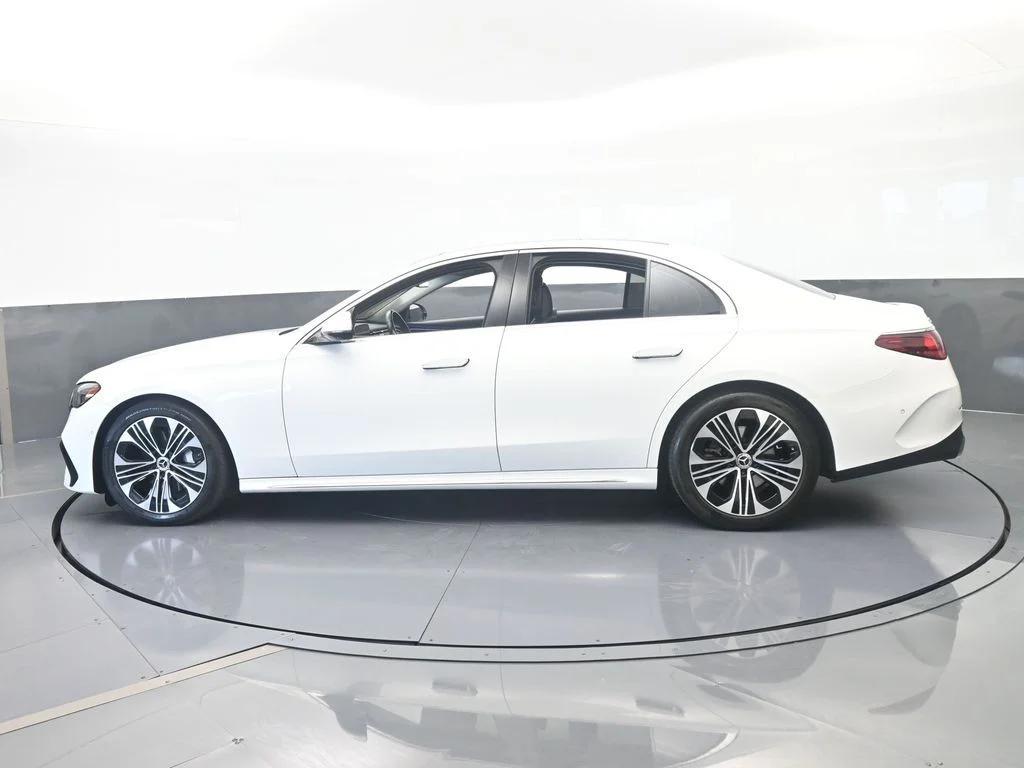 Used 2025 White Mercedes-Benz E 350 image 3