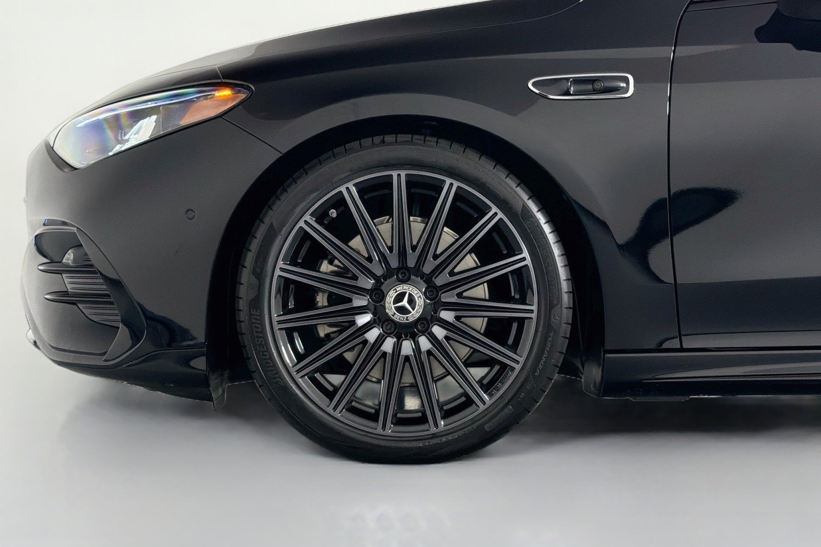 New 2027 Night Black Mercedes-Benz CLA 220 Hybrid image 9