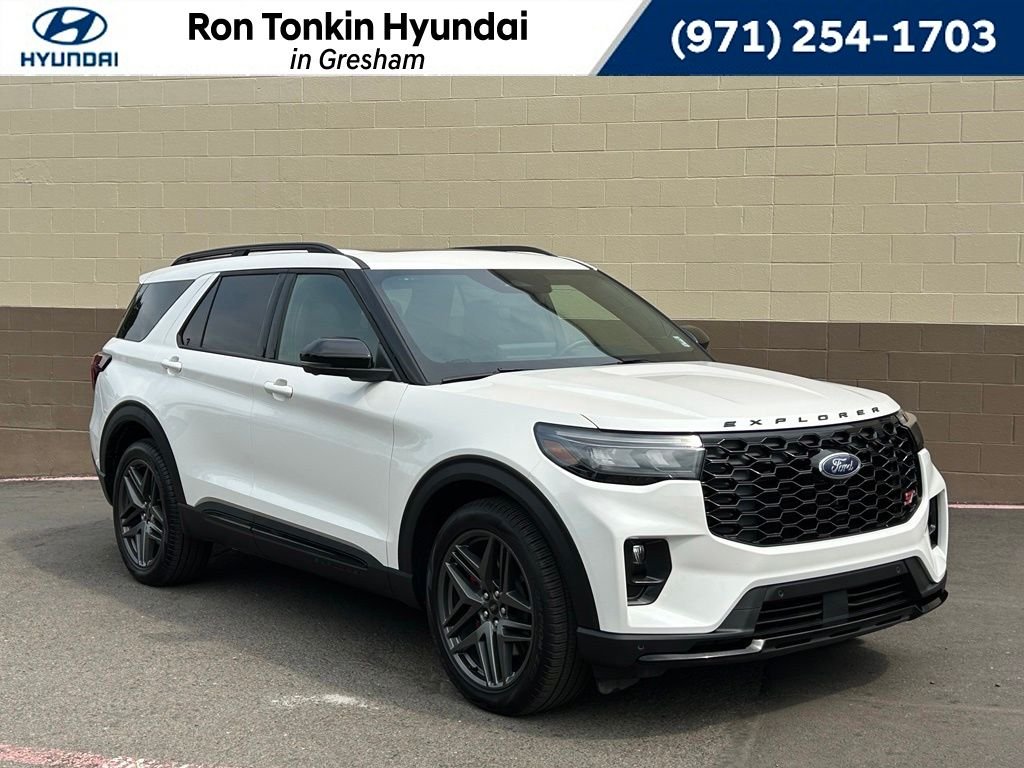 2025 Ford Explorer