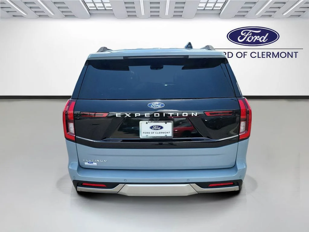 New 2026 Glacier Gray Metallic Tri-Coat Ford Platinum® image 4