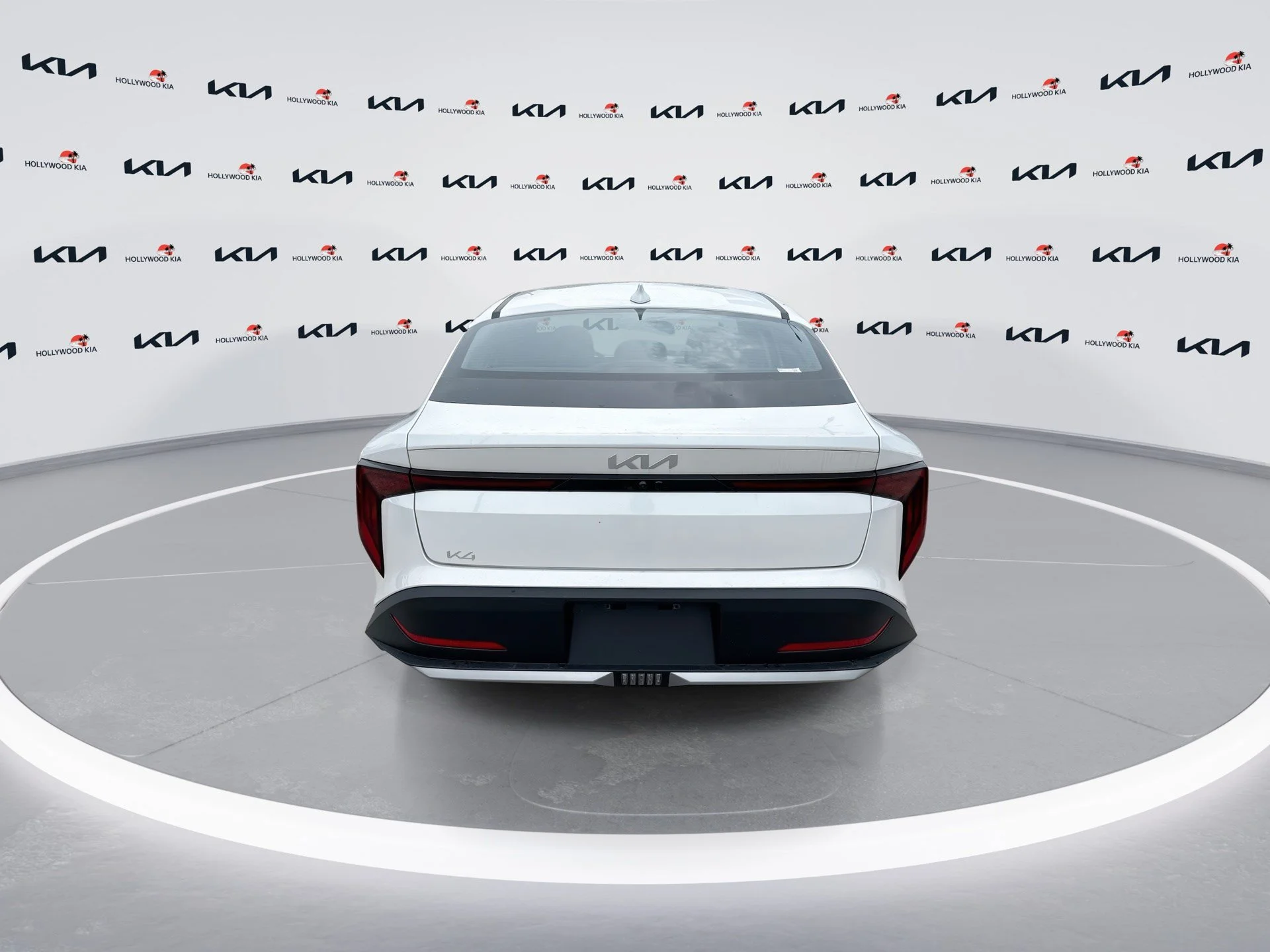 New 2026 Snow White Pearl Kia LXS image 7