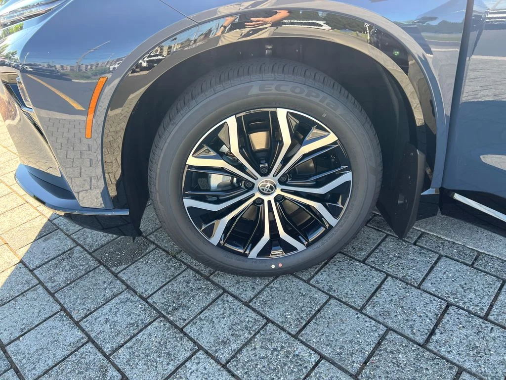 New 2026 Storm Cloud Toyota XLE image 18