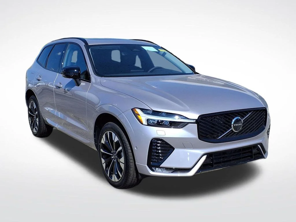 2026 Volvo XC60 Plus