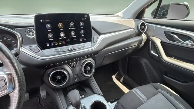 Used 2023 Sterling Gray Metallic Chevrolet 2LT image 24