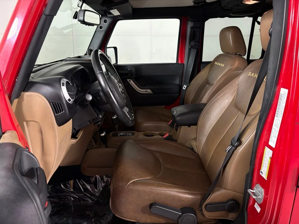 Used 2013 Red Jeep Unlimited Sahara image 19