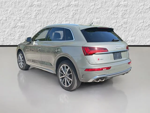 2023 Audi SQ5 Prestige - Photo 5