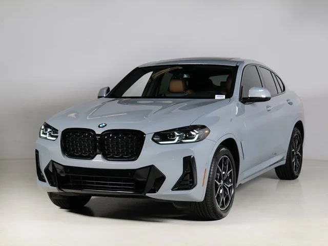 2025 BMW X4 xDrive30i's photo