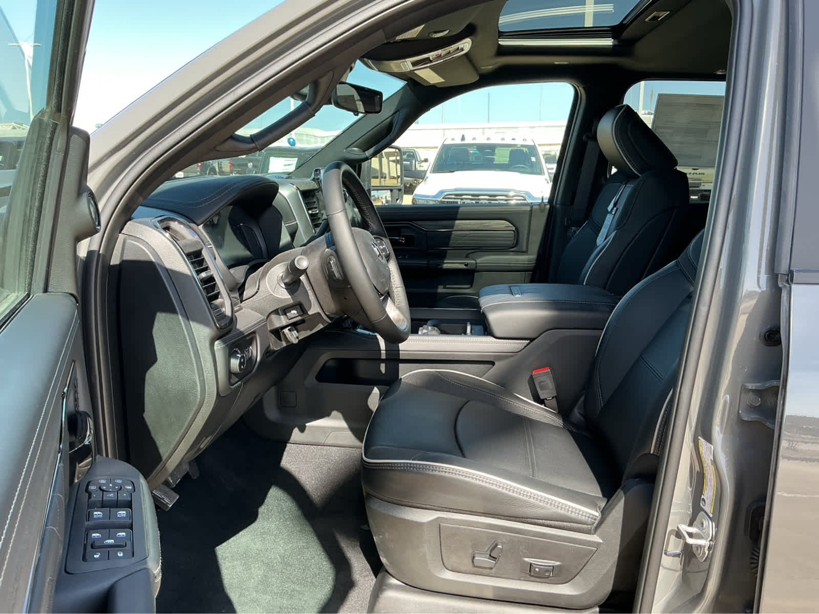 New 2026 Ceramic Gray Clearcoat Ram Limited image 16