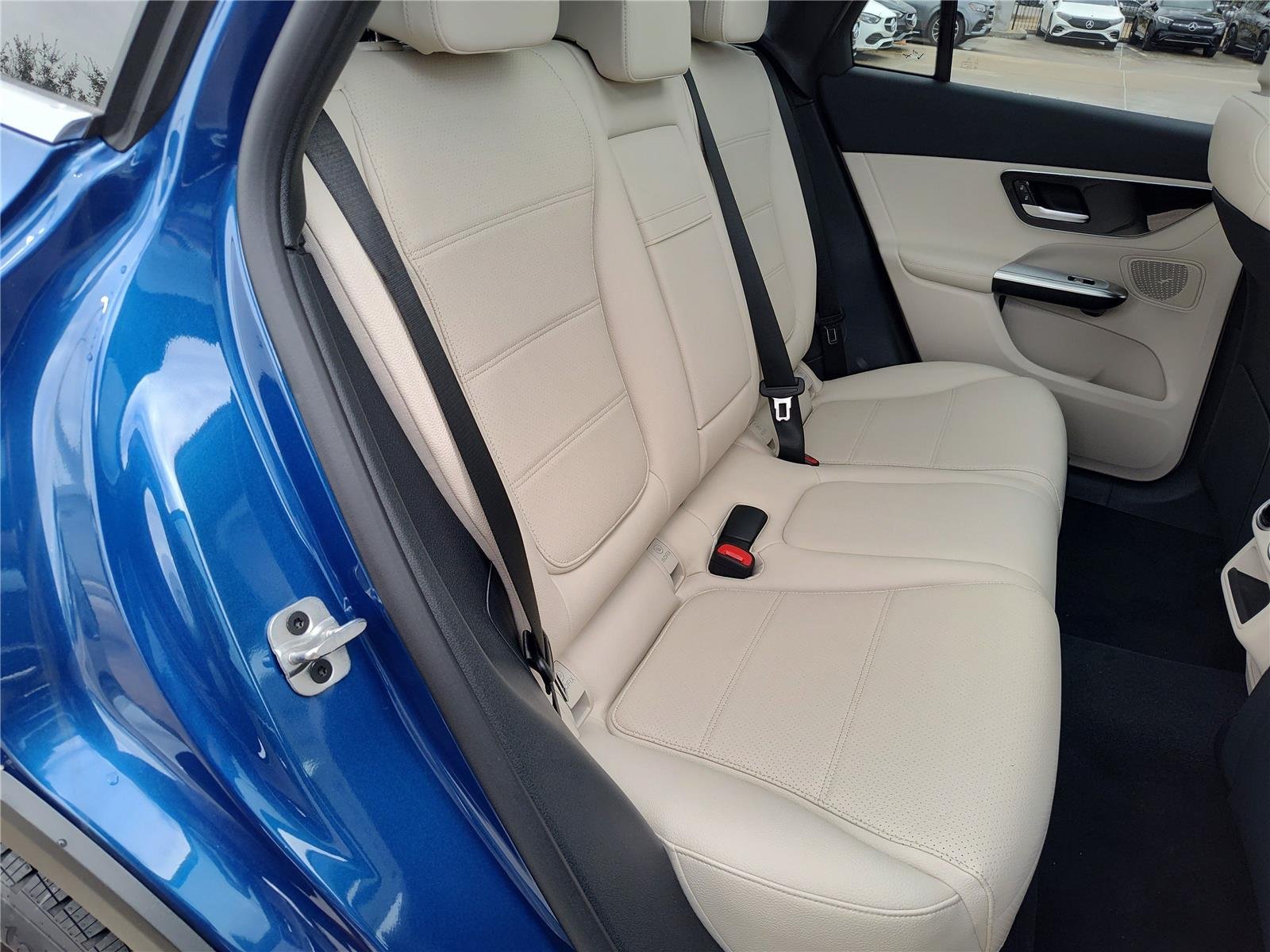 New 2026 Starling Blue Metallic Mercedes-Benz GLC 300 image 13