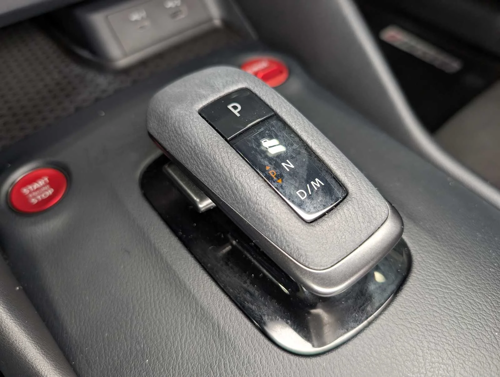 Used 2024 Black Diamond Pearl Nissan NISMO image 25