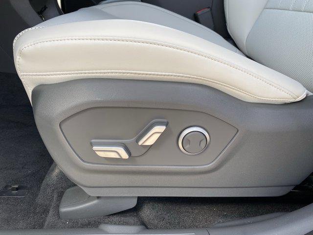 New 2026 Atlantis Blue Hyundai SEL image 20