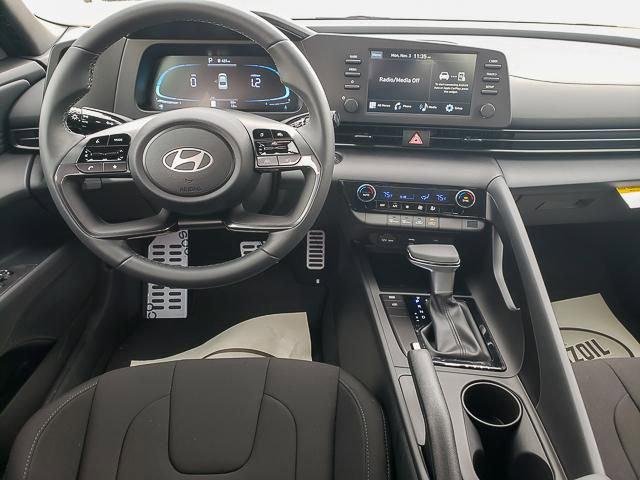 New 2026 White Hyundai SEL Sport image 18