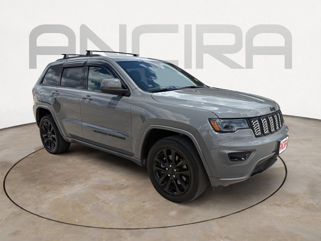 Used 2022 Sting-Gray Clearcoat Jeep Laredo X image 6