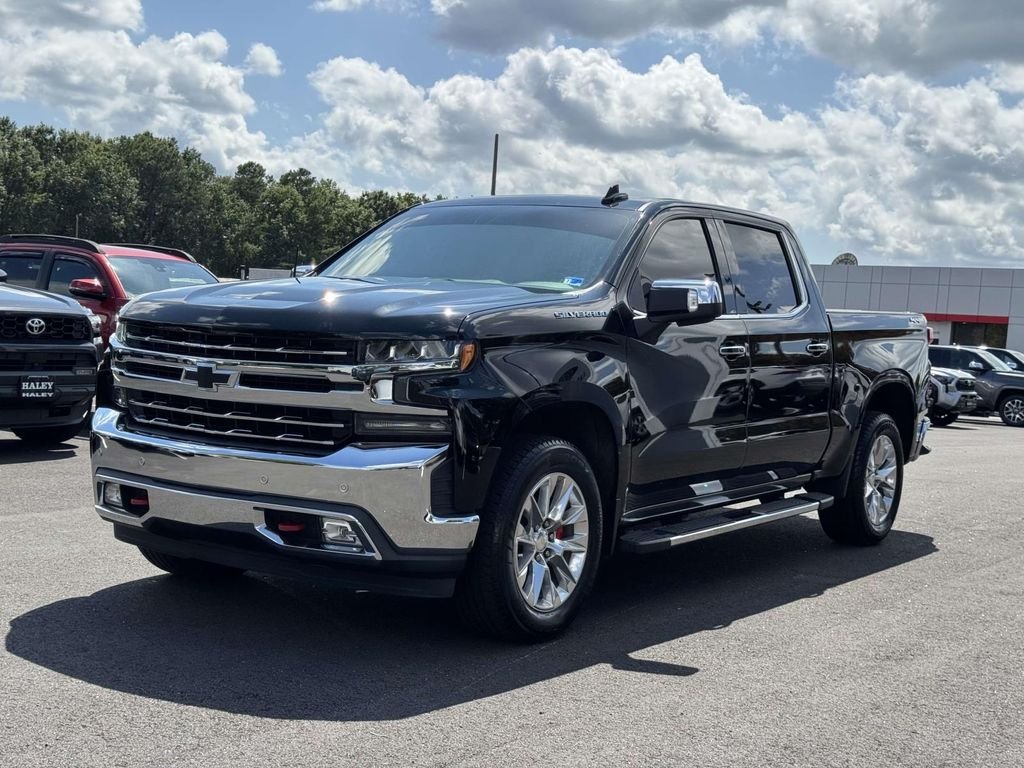 Used 2019 Black Chevrolet LTZ image 25
