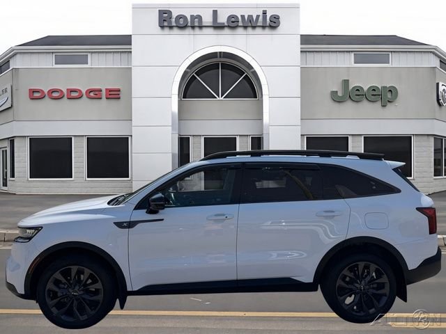 2022 Kia Sorento X-Line EX