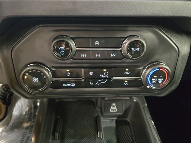 New 2026 Oxford White Ford Big Bend® image 30