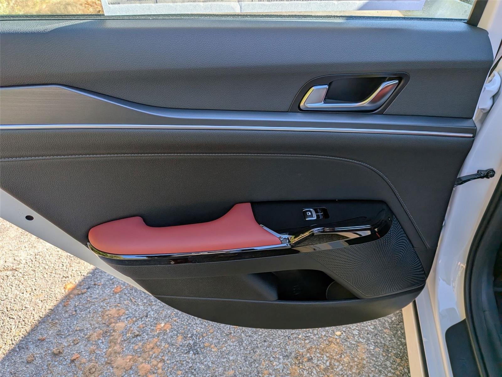 New 2026 Snow White Pearl Kia GT-Line image 26