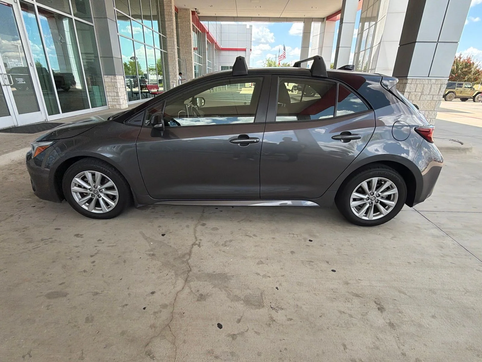 Used 2024 Gray Toyota SE image 5