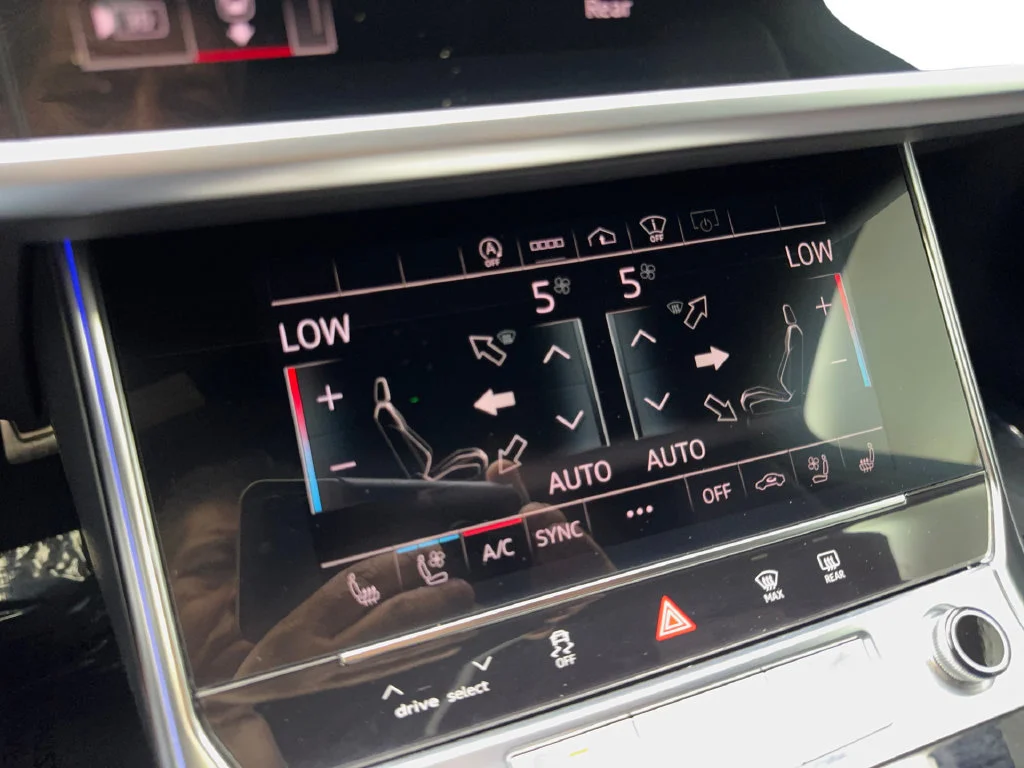 Used 2022  Audi 4.2 image 66