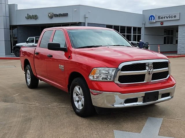 2022 RAM 1500 Classic SLT Crew Cab 5'7's photo