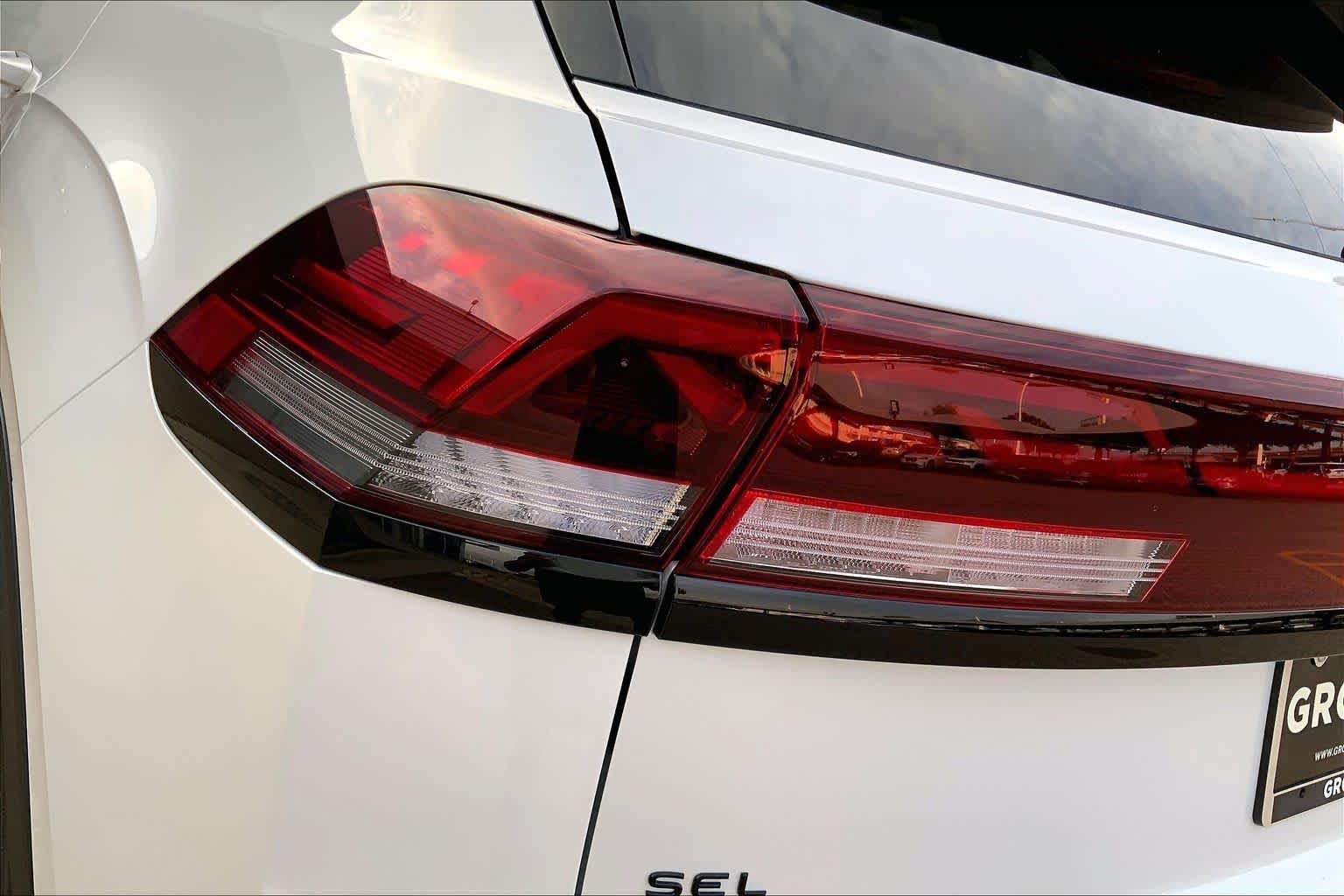 New 2026 Opal White Pear Volkswagen 2.0T SEL R-Line Black image 14