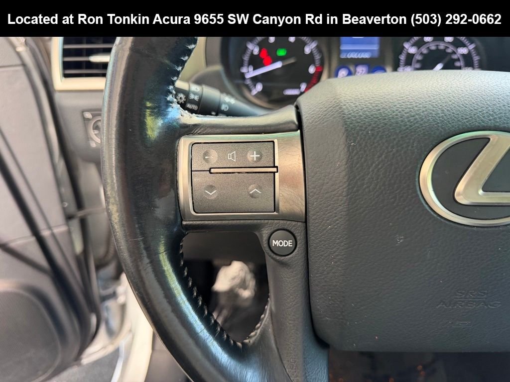 Used 2016 Silver Lining Metallic Lexus 460 image 17