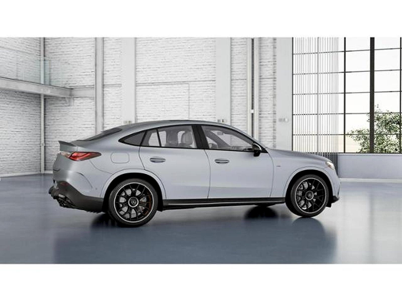 New 2027 MANUFAKTUR Cirrus Silver Magno Mercedes-Benz AMG® GLC 53 image 17