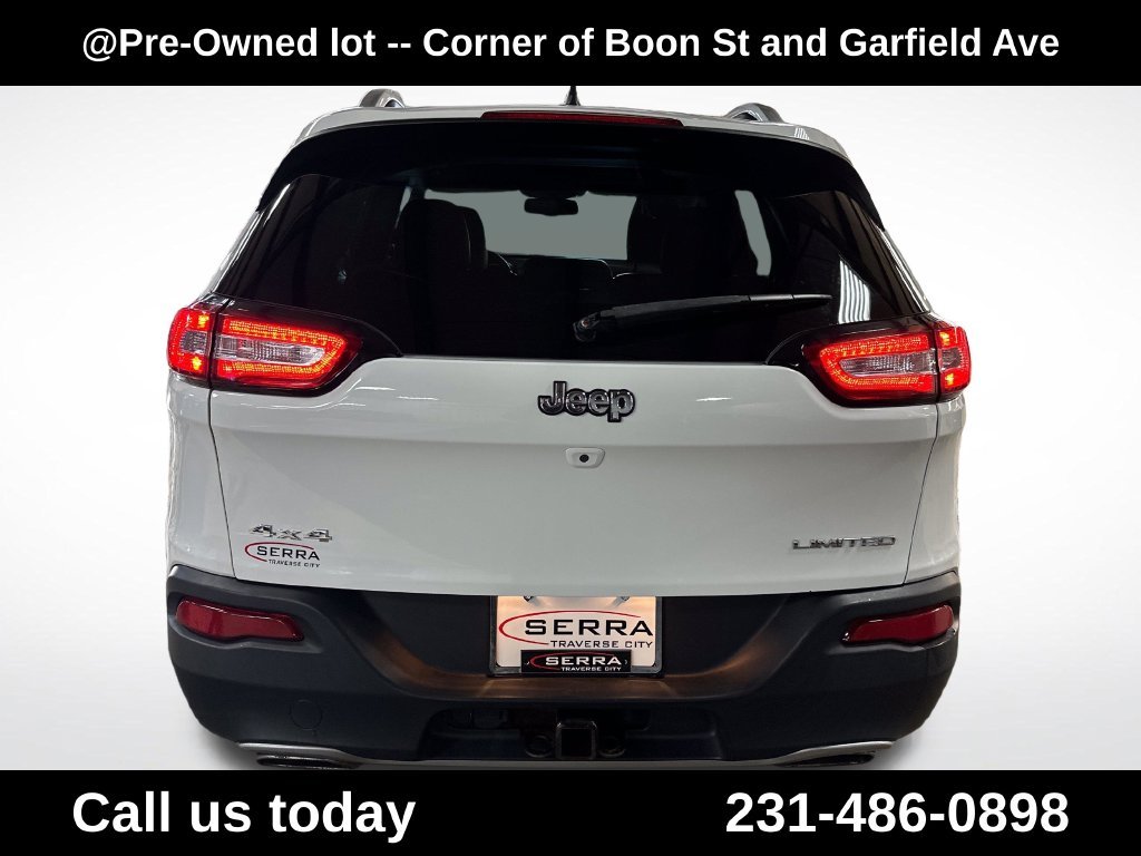Used 2015 White Jeep Limited image 4