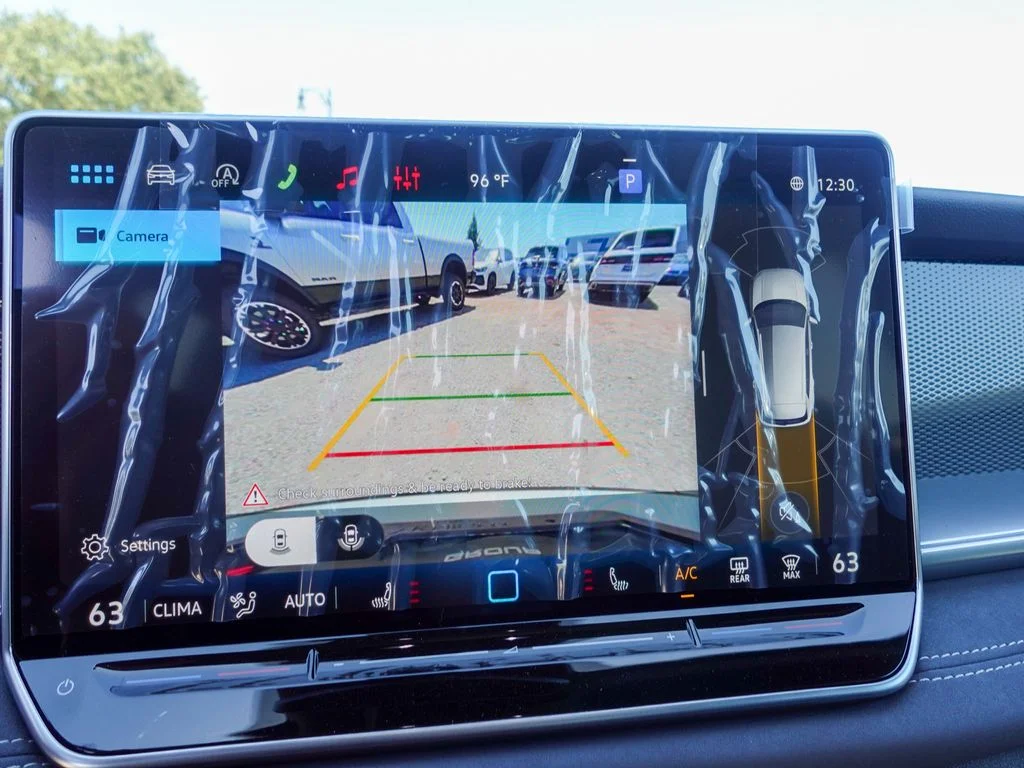 New 2026  Volkswagen SE R-Line Black image 18
