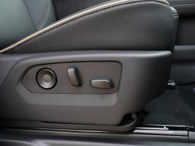 2026 GMC Yukon Elevation - Photo 8