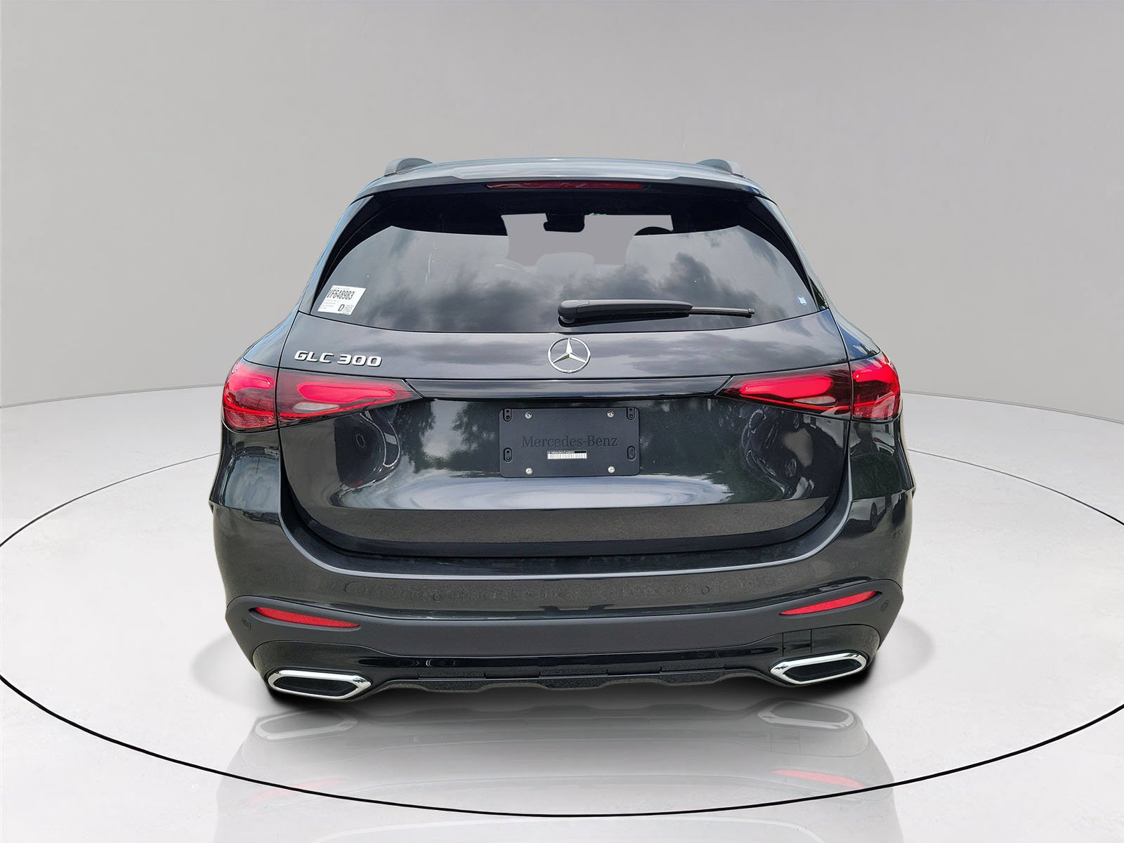 New 2027 Graphite Grey Metallic Mercedes-Benz GLC 300 image 5