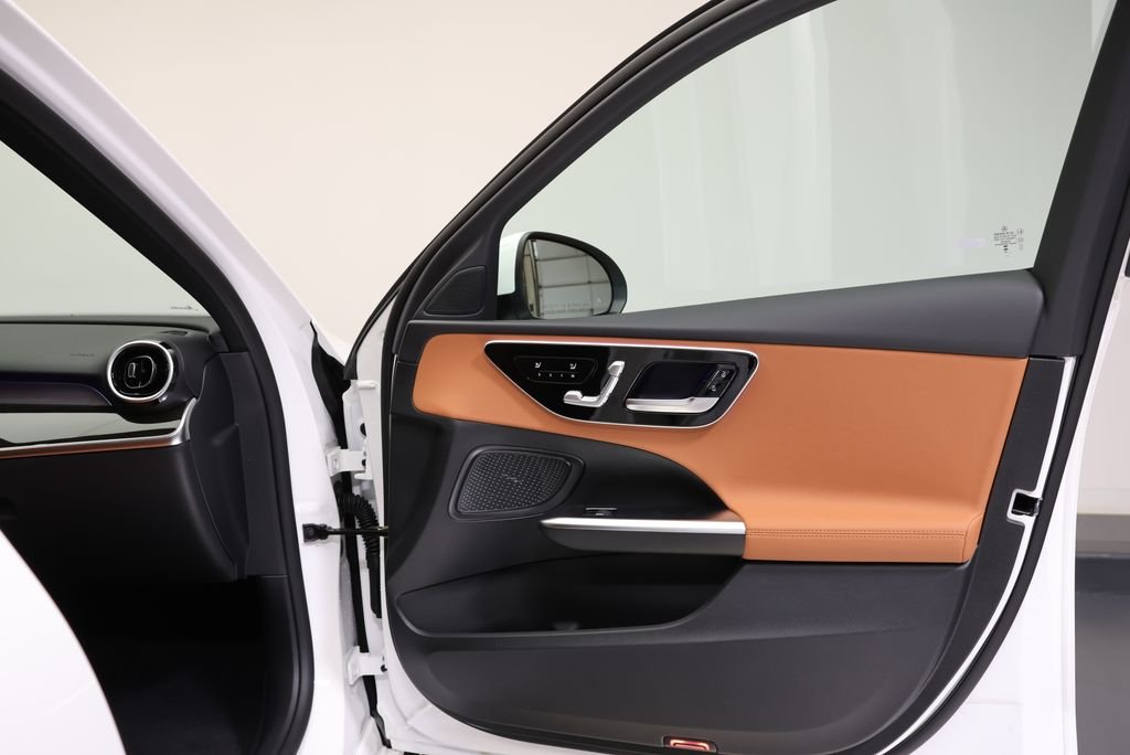 New 2026 Polar White Mercedes-Benz C 300 image 45