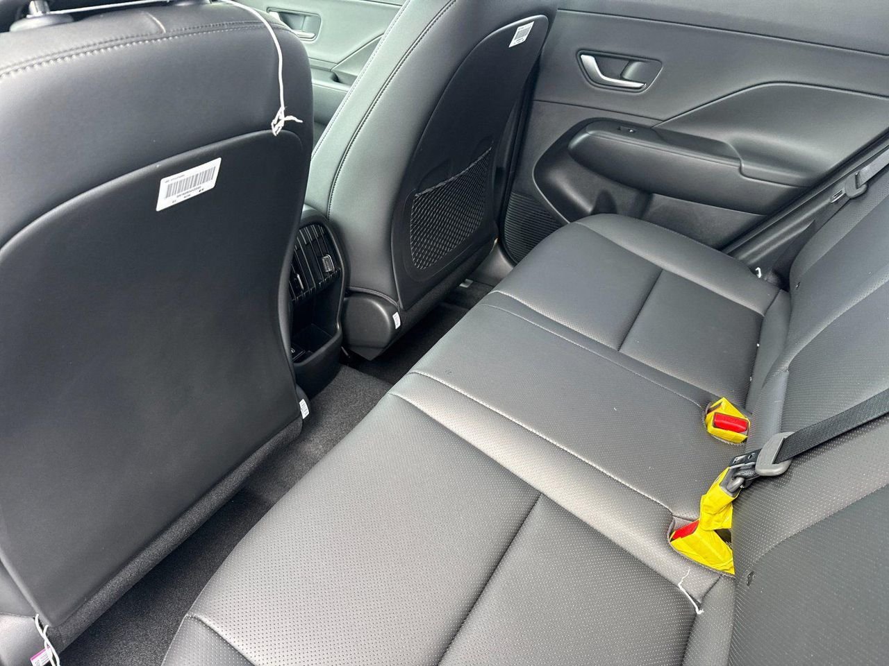 New 2026 White Hyundai Limited AWD image 11