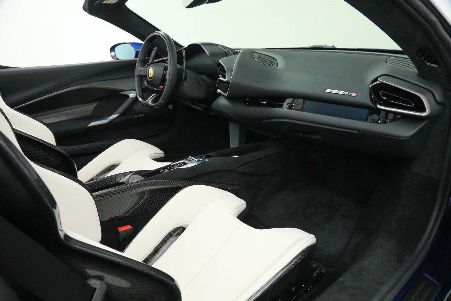 Used 2023 Blue Ferrari  image 20