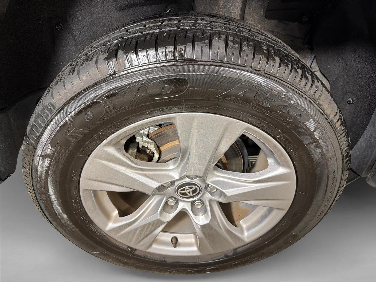 Used 2025 Midnight Black Metallic Toyota XLE image 17