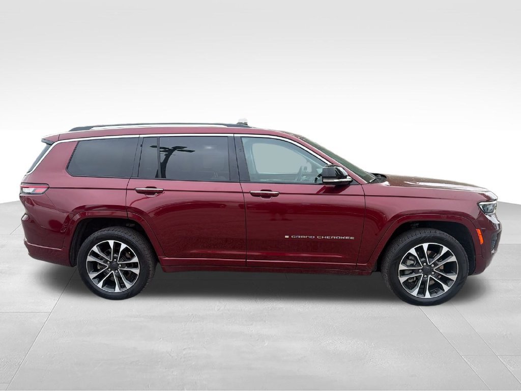 Used 2023 Red Jeep Overland image 6