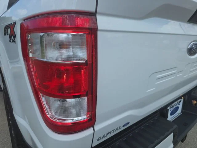 Used 2023 White Ford XL image 34