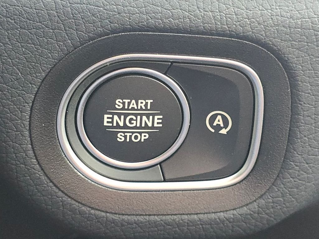 New 2026 Obsidian Black Metallic Mercedes-Benz GLE 350 image 38