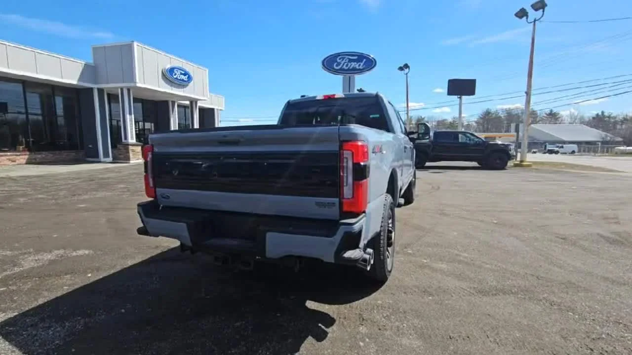New 2026 Glacier Gray Metallic Tri-Coat Ford Platinum image 8