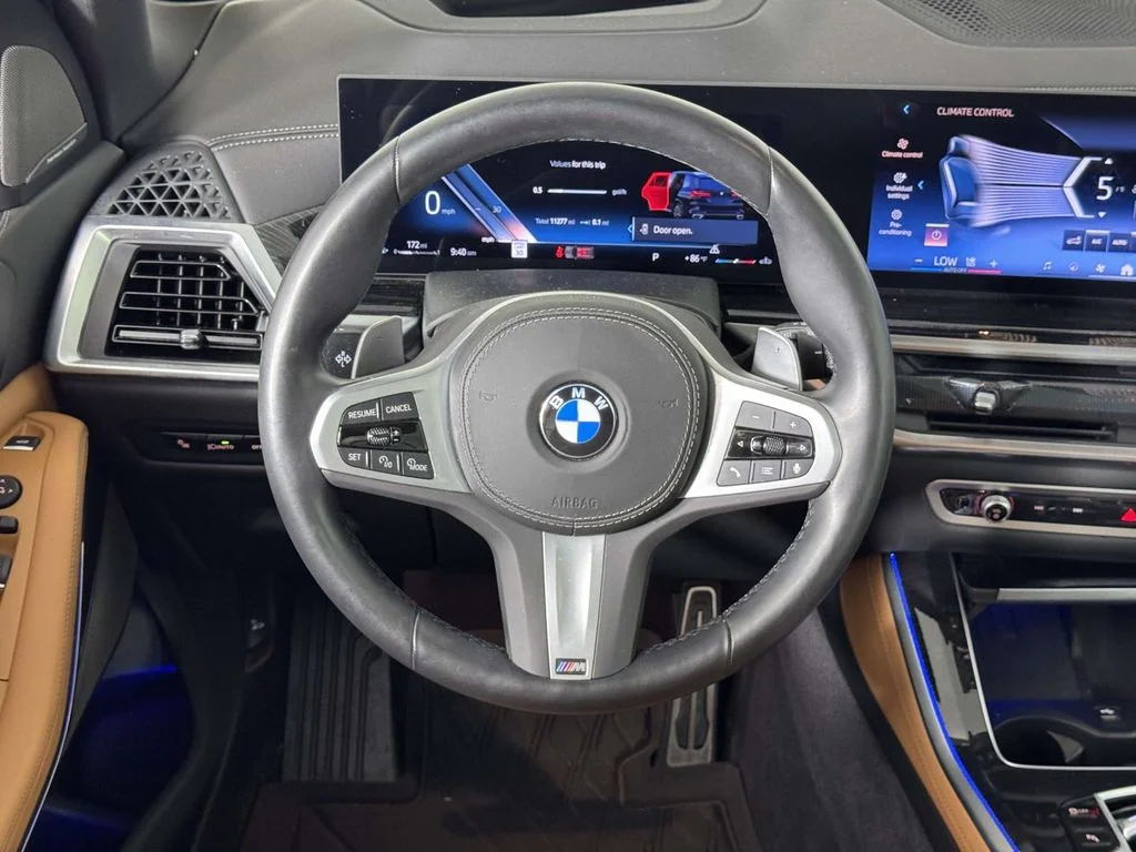 Used 2026 Black BMW xDrive40i image 20