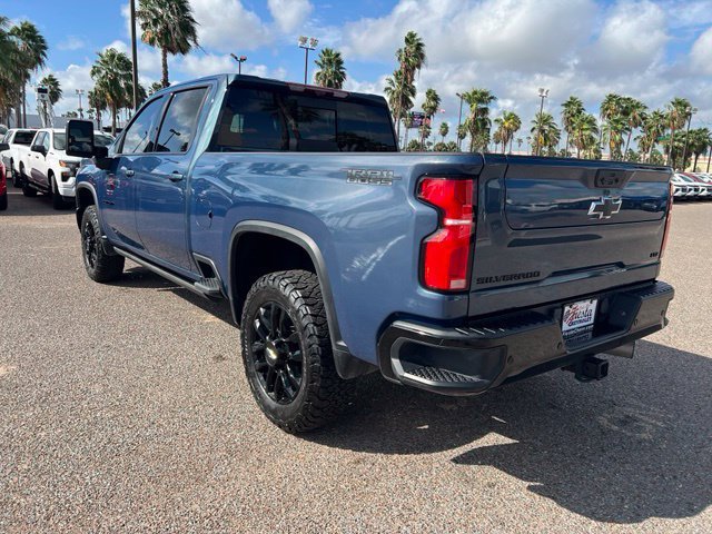 Used 2025 Lakeshore Blue Metallic Chevrolet LTZ image 5